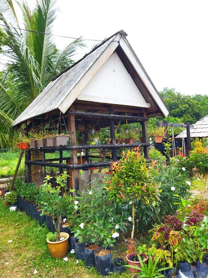 Tehel Farmhouse Hotel Malacca Exterior photo